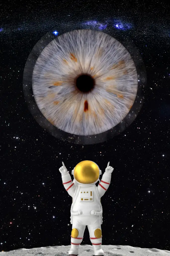 Lucrare iris — model Astronaut